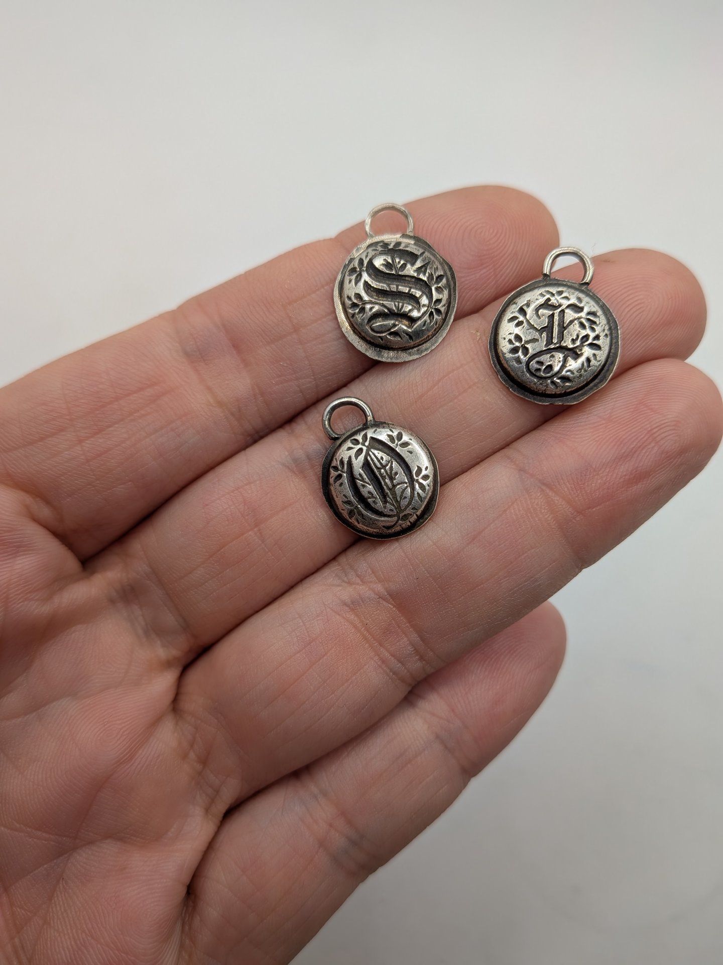 Fine silver old gothic monogram letter pendant